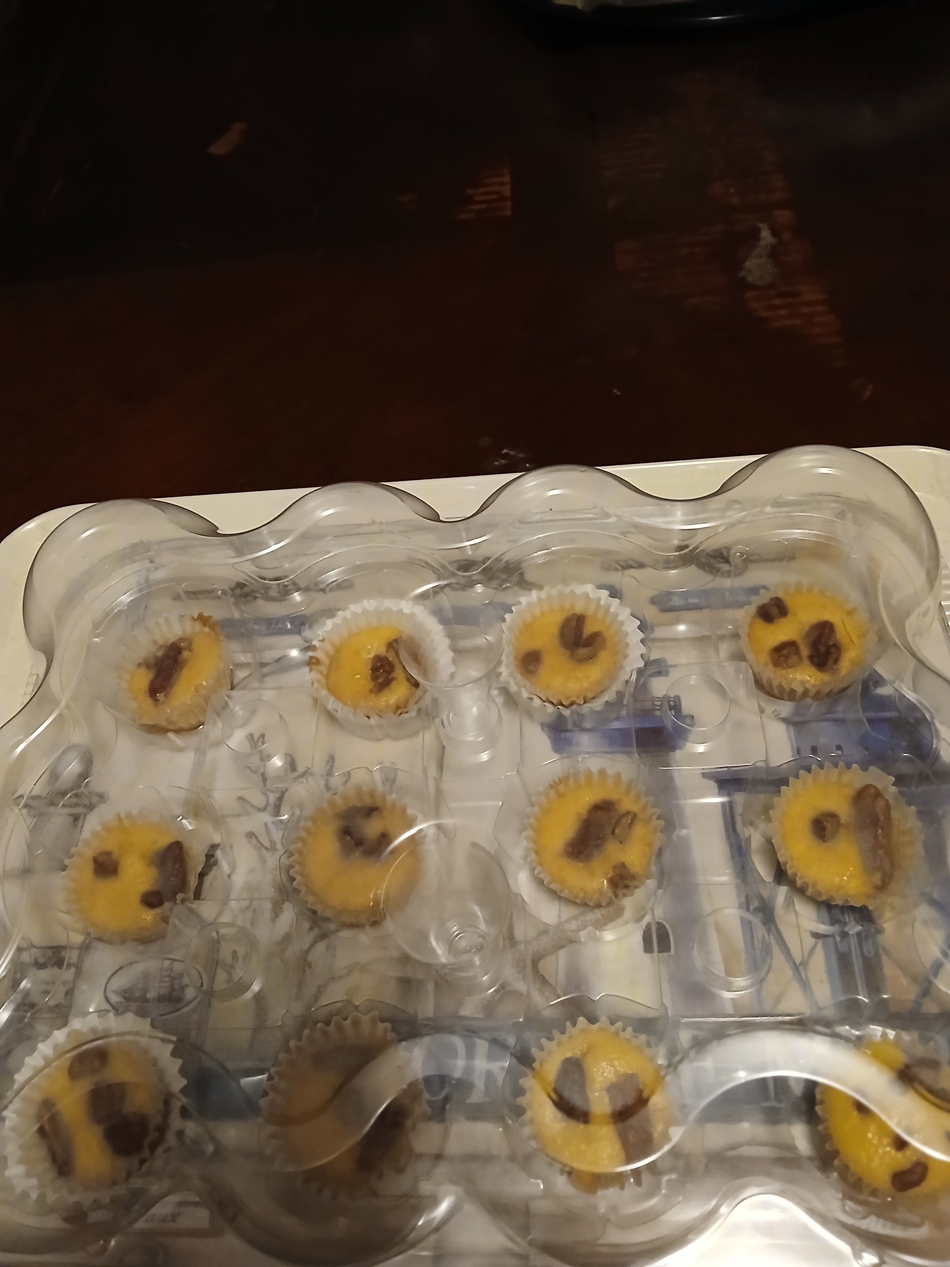 Rum Caramel Mini Cupcakes